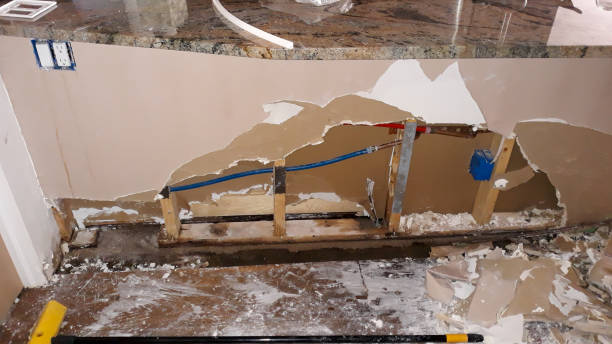 Best Carpet water damage restoration  in Santa Fe Springs, CA